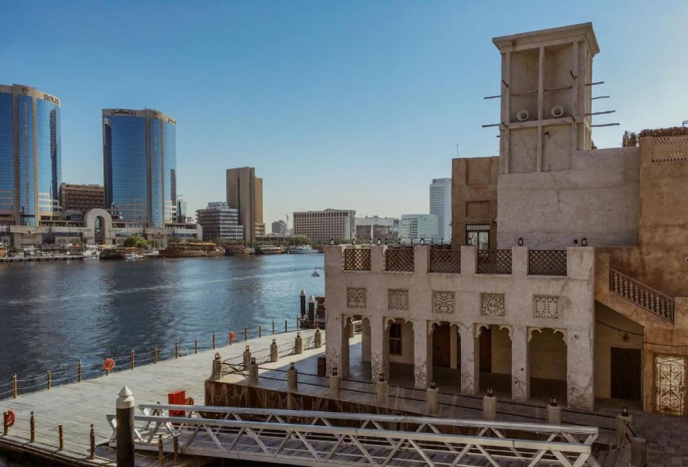 Al Seef Heritage Hotel Dubai Curio Collection by Hilton