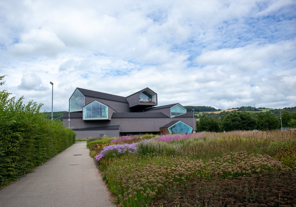 VitraHaus al Vitra Campus di Weil am Rhein in Germania