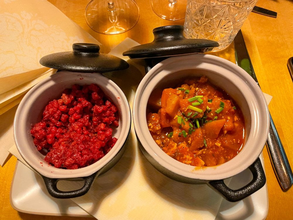 Couscous e tofu al ristorante Ainoa della struttura Vuokatin Aateli di Vuokatti, Finalndia