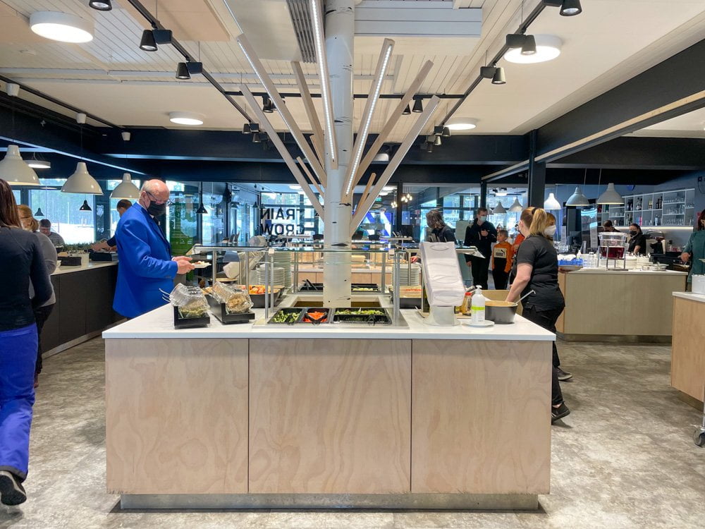 Ristorante self-service Vuokatti Sport Restaurant a Vuokatti, Finlandia