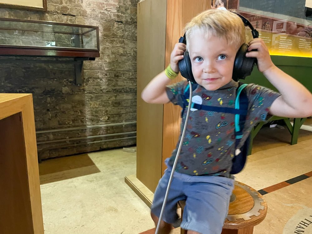 Figlio di Paola Bertoni al Brunel Museum di Londra