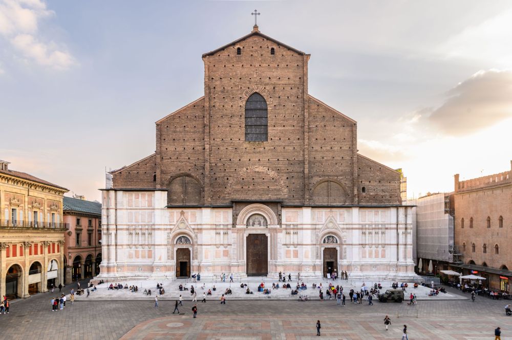 Facciata della Basilica di San Petronio a Bologna