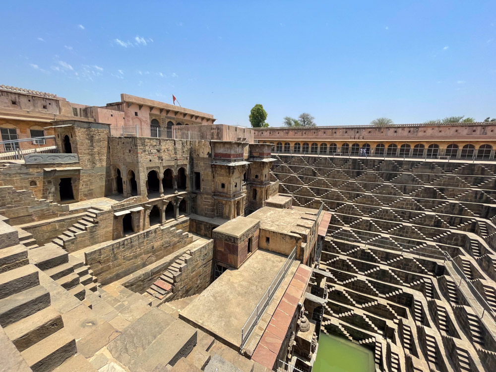 Pozzo a gradoni Chand Baori a Abhaneri, in Rajasthan