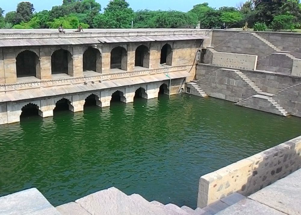 Pozzo a gradoni Hadi Rani Ki Baori a Tonk, in Rajasthan