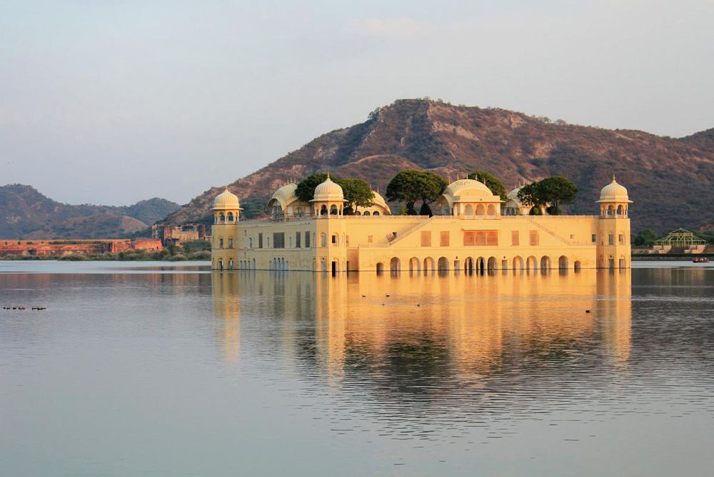 Jal Mahal, il Palazzo dell'Acqua vicino a Jaipur, Rajasthan