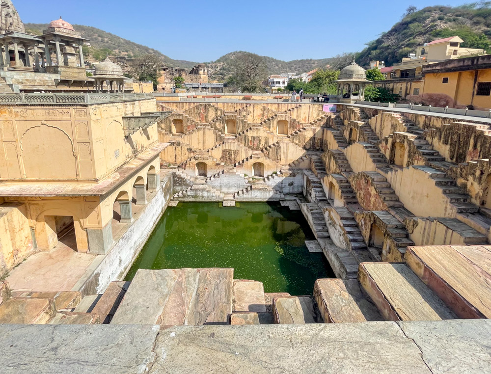 Pozzo a gradoni Panna Meena Ka Kund in Rajasthan