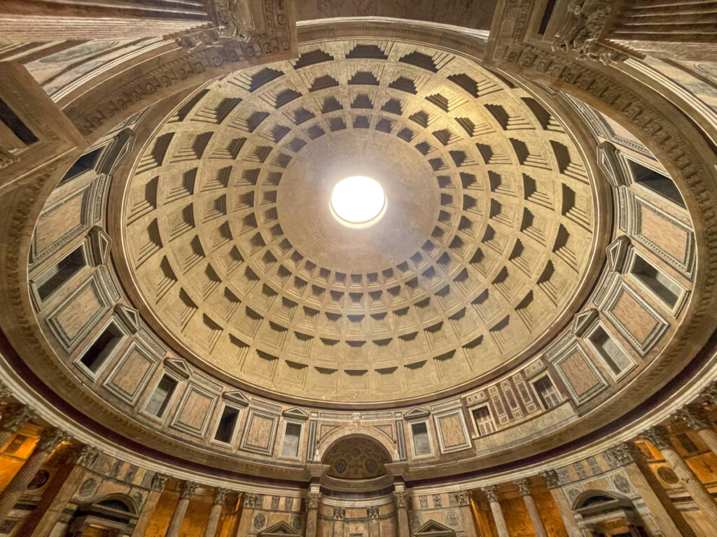 Oculus del Pantheon di Roma