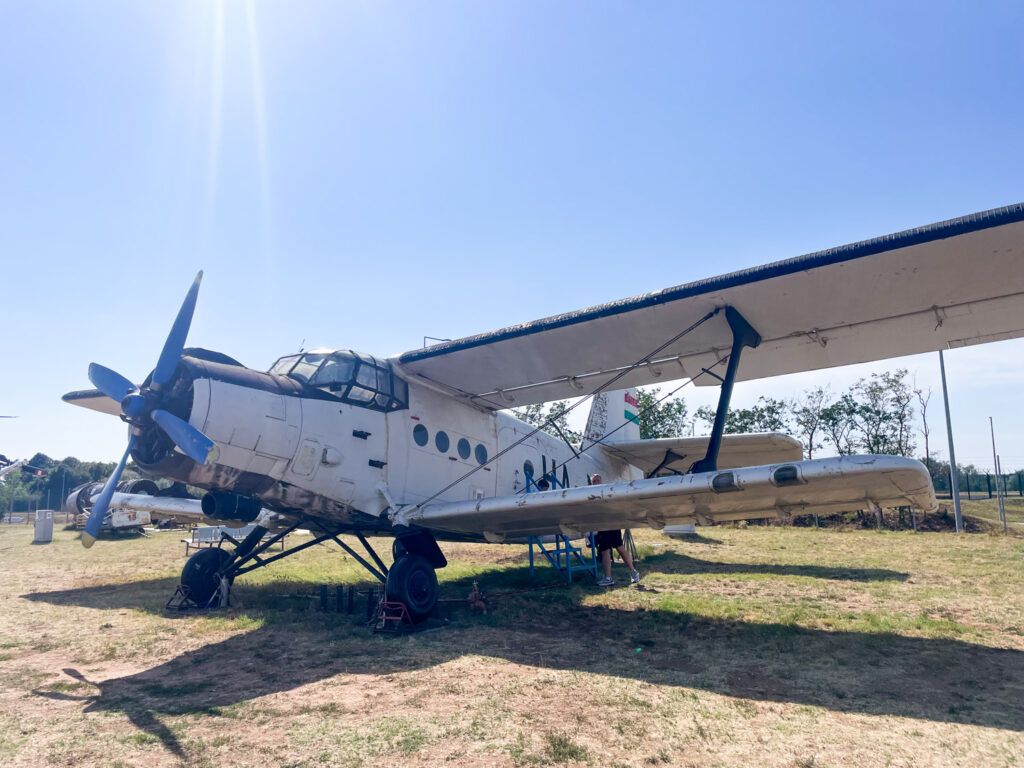 Biplano Antonov An-2M al Museo dell'Aviazione Aeropark di Budapest