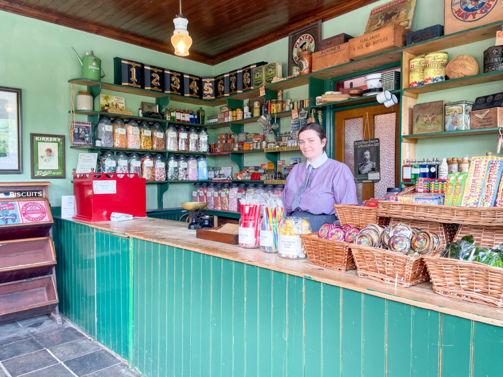 Interno del negozio di caramelle dell'Ulster Folk Museum