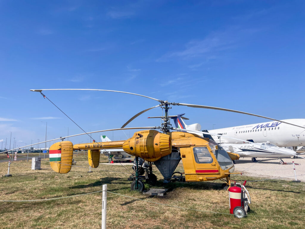 Elicottero Kamov Ka-26 al Museo dell'Aviazione Aeropark di Budapest