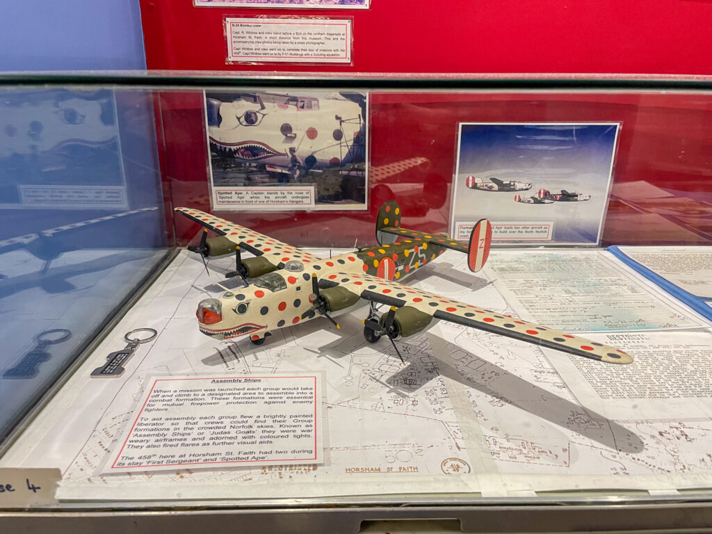 Modellino di assembly ship al Museo dell'Aviazione di Norwich