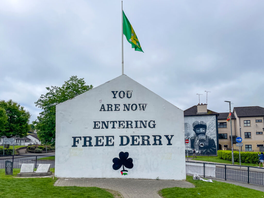 Murale di Free Derry nella zona di Bogside