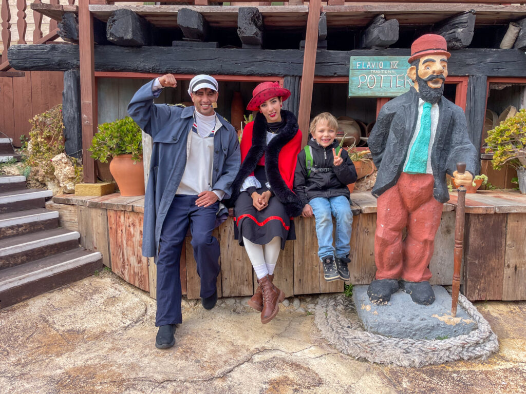 Ben Bertoni con Braccio di Ferro e Olivia al Popeye Village a Malta