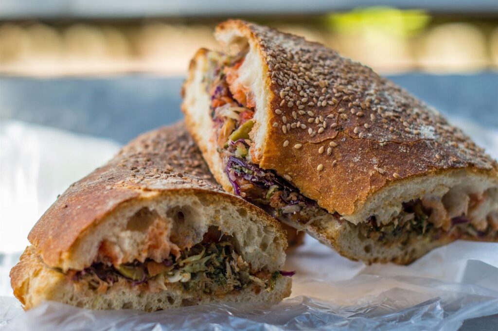 Panino maltese ftira