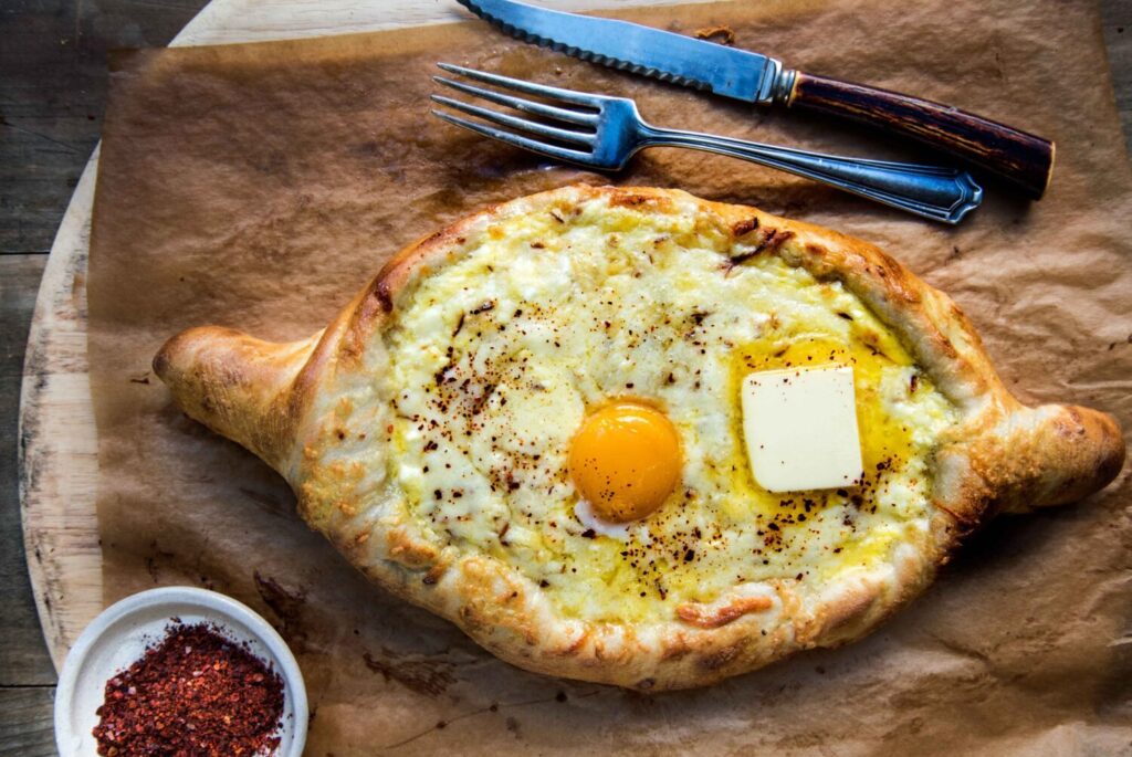Khachapuri adjariano
