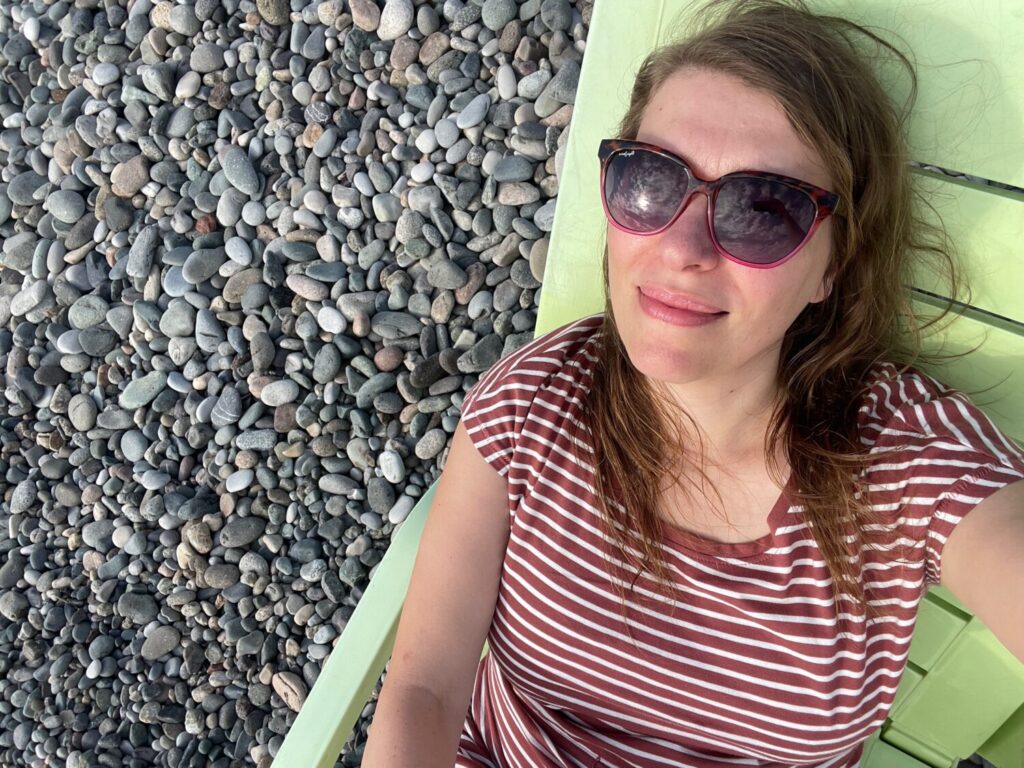 Paola Bertoni in spiaggia a Batumi