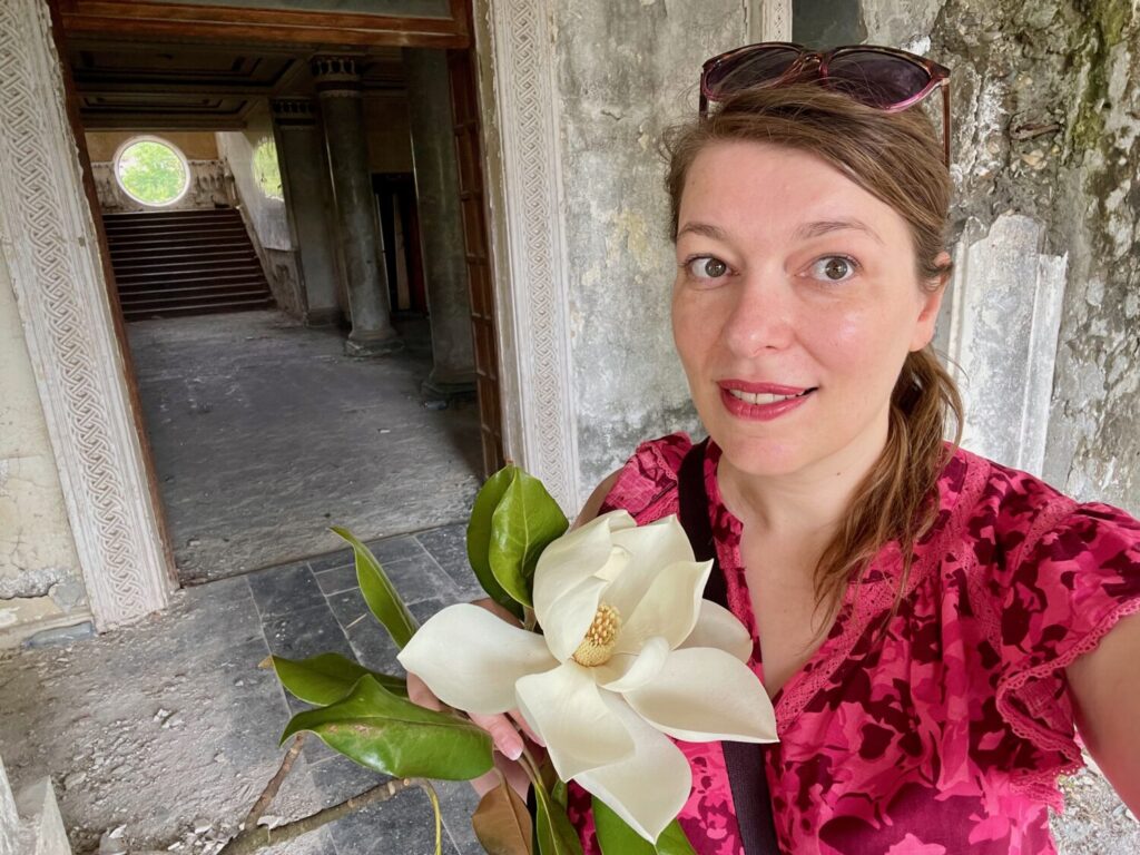 Paola Bertoni in un sanatorio sovietico abbandonato a Tskaltubo