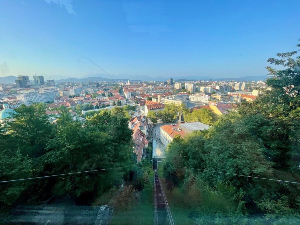 Vista di Lubiana dalla funicolare del Castello