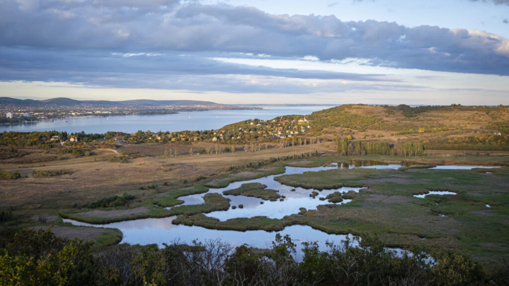 Külső-tó, lago interno nella penisola di Tihany, Ungheria