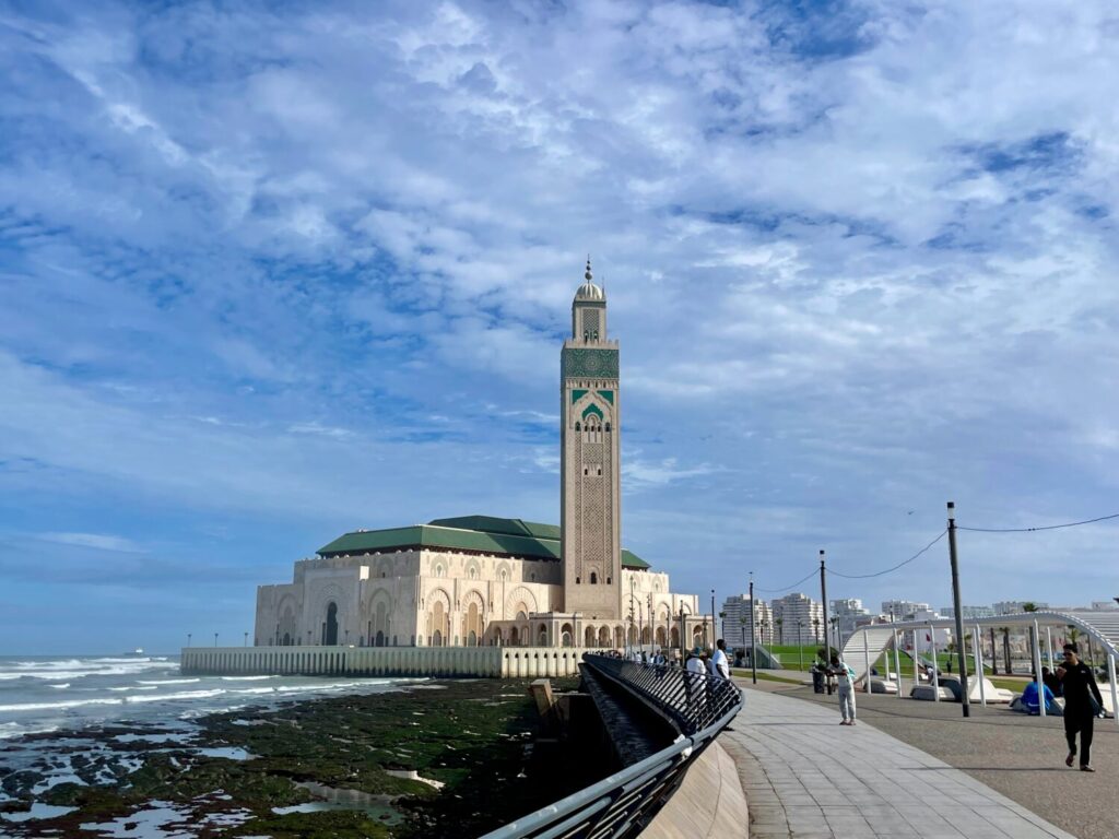 Moschea Hassan II vista dalla Corniche di Casablanca