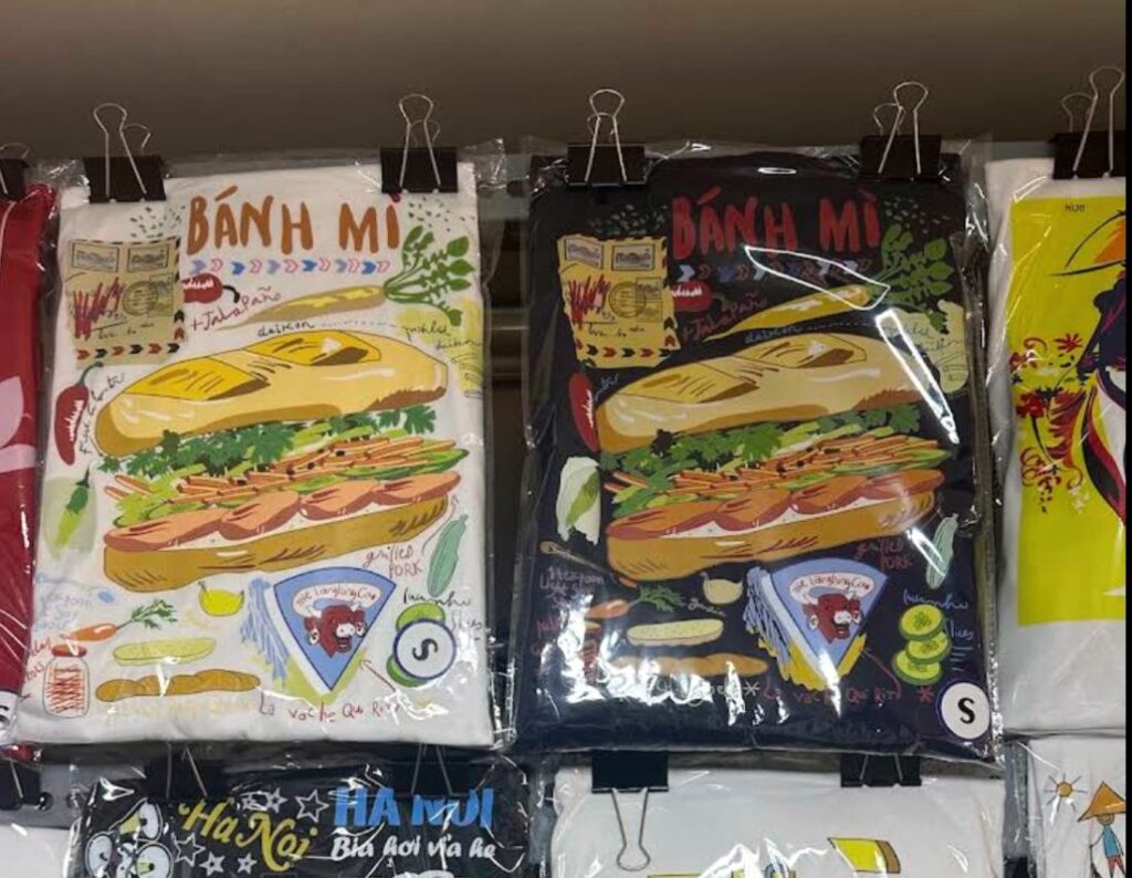 T-shirt con disegno del tipico panino vietnamita Banh Mi