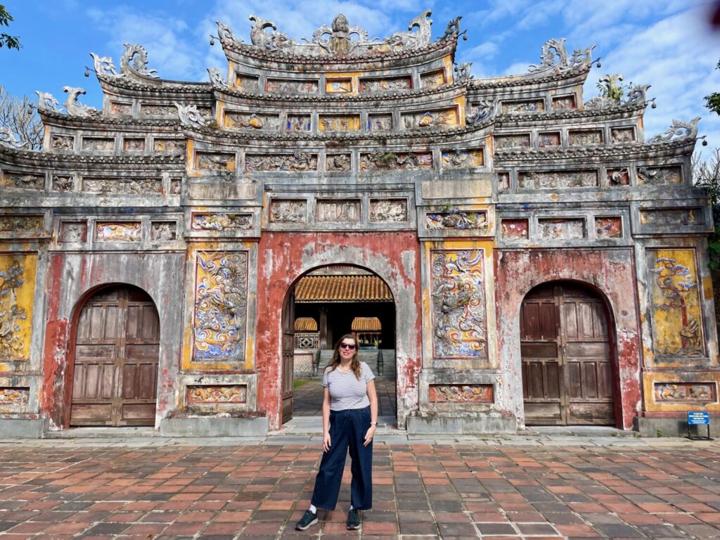 Paola Bertoni nella Città Imperiale di Hue, Vietnam