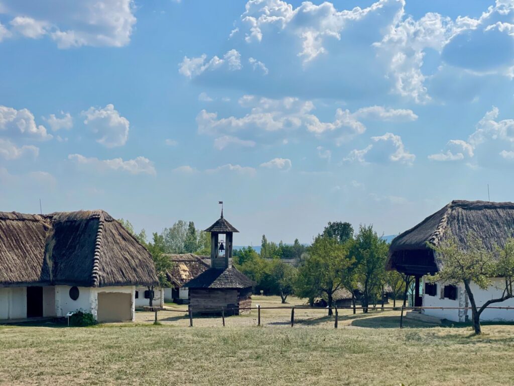Villaggio rurale ricostruito nello Skanzen di Szentendre, Ungheria
