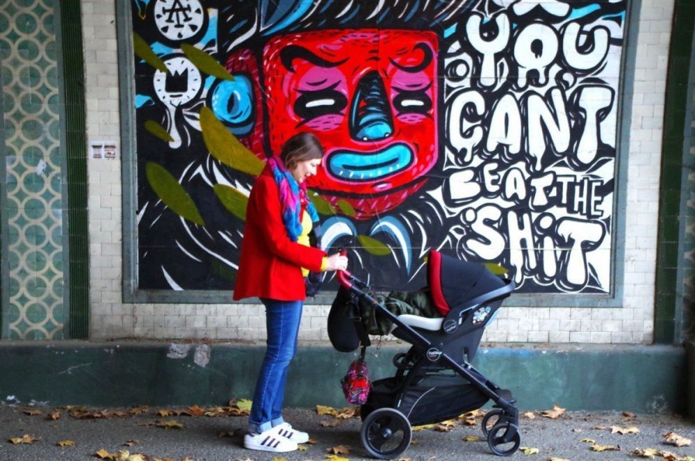 Shit Art Fair, me davanti al poster di Tadhboy