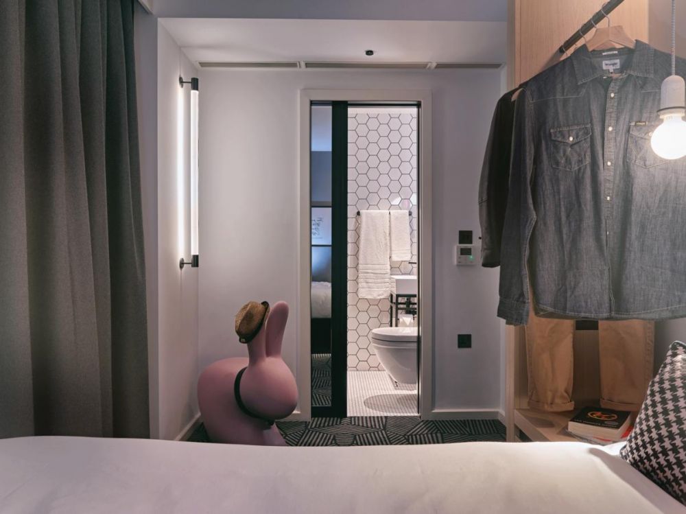 Una camera dell'Assembly Hotel di Londra