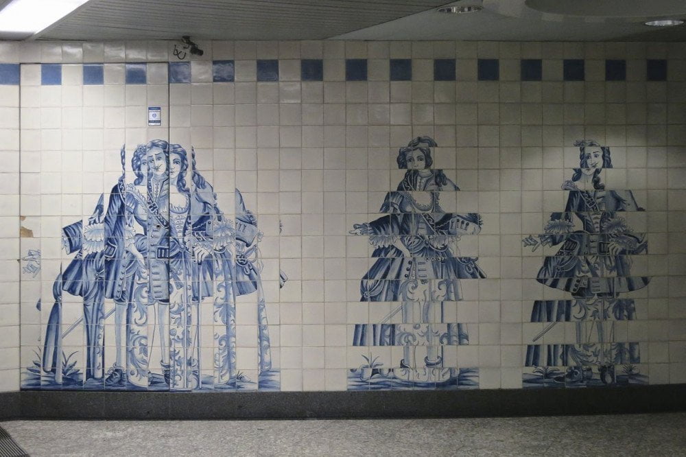 Azulejo di Eduardo Nery alla stazione Campo Grande della metropolitana di Lisbona
