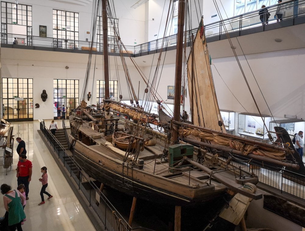 Veliero a grandezza naturale al Deutsches Museum di Monaco di Baviera