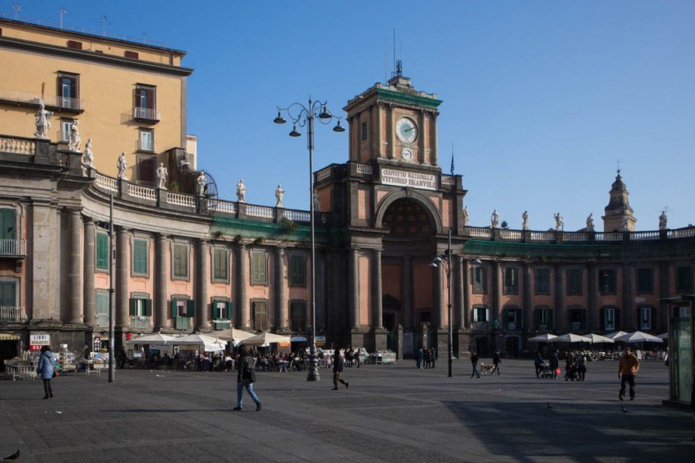 Il Foro Carolino di Napoli