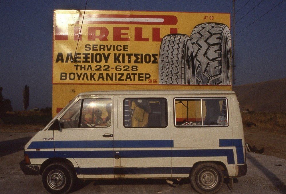 Il furgone da viaggio degli anni '90 di Fantastic Nonna