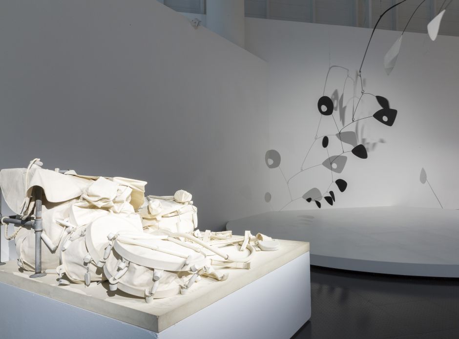 Ghost Drum Set, Claes Oldenburg