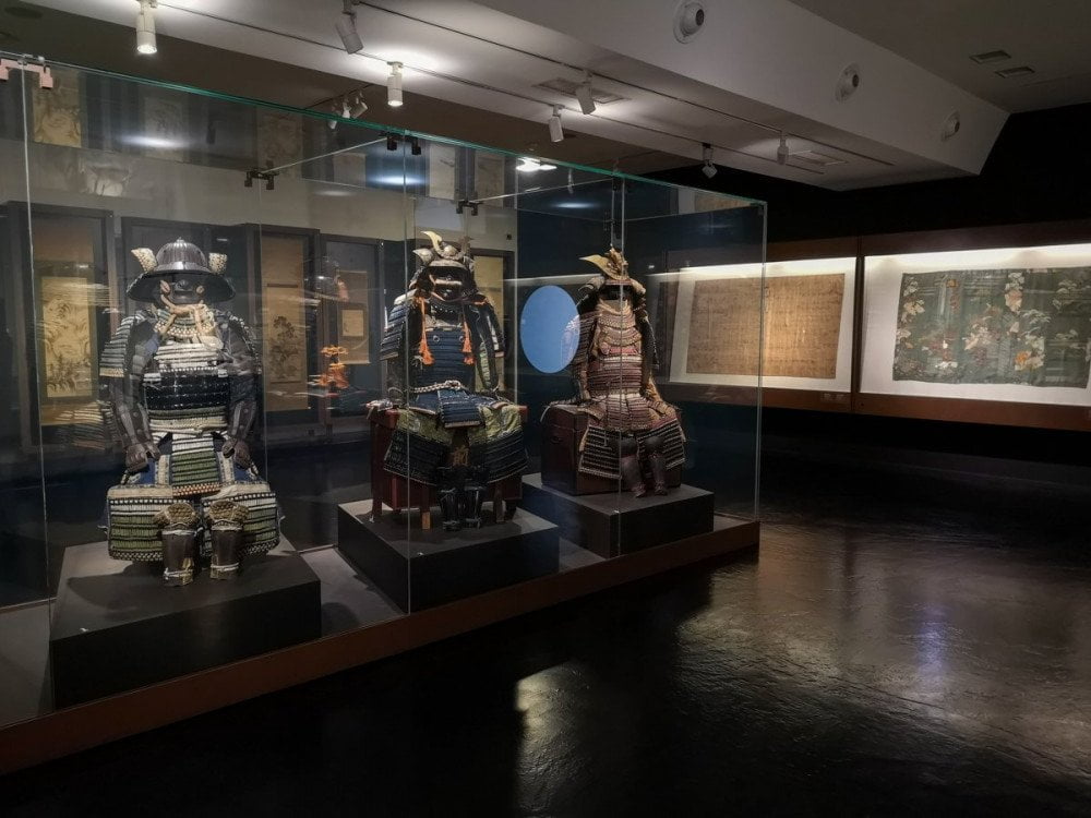 Armature di samurai in una delle sale dedicate al Giappone al MAO Museo d'Arte Orientale di Torino