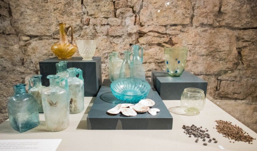 Mostra Ostriche e vino al SASS di Trento