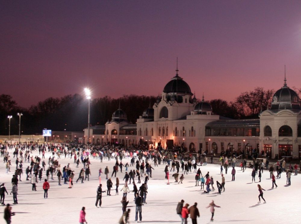 Pista di Pattinaggio Mujegpalya a Budapest