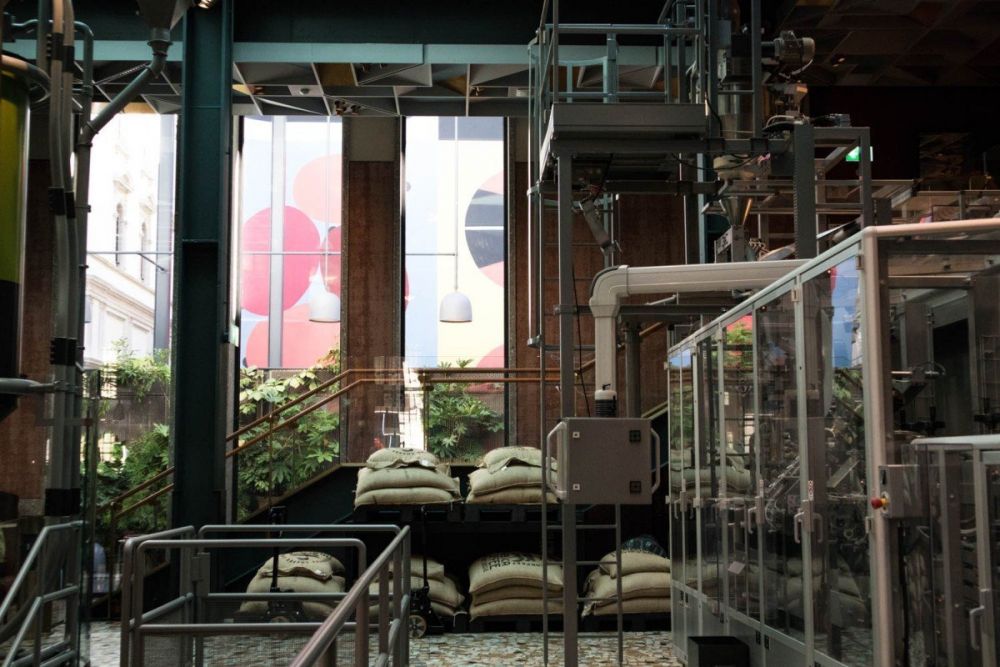 Torrefazione e magazzino della Starbucks Reserve Roastery di Milano