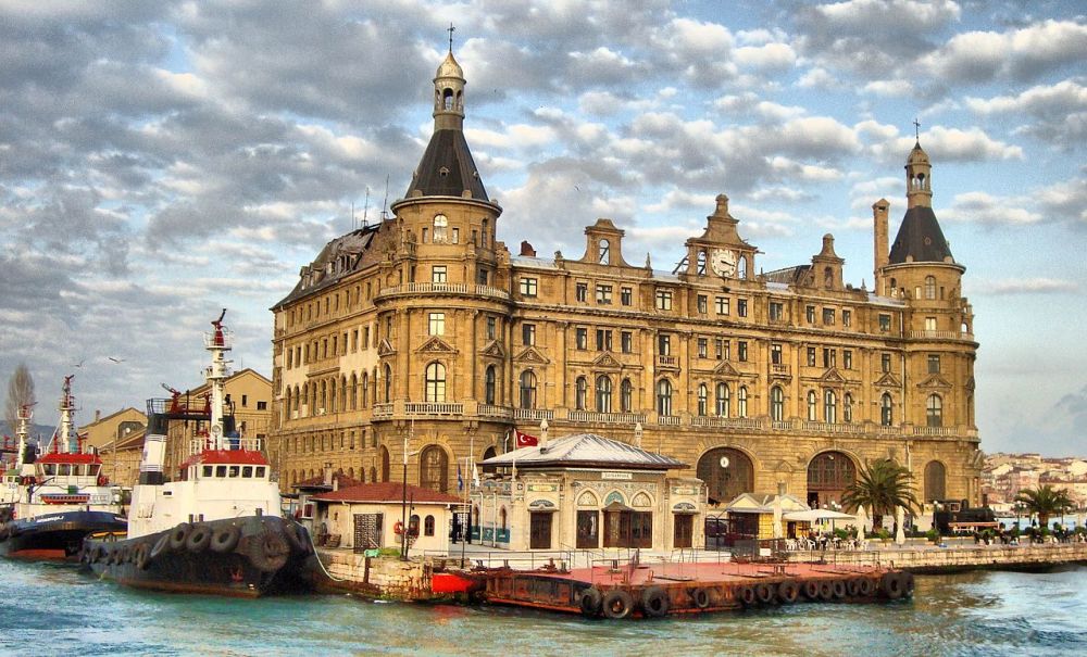 La stazione ferroviaria Haydarpaşa di Istanbul